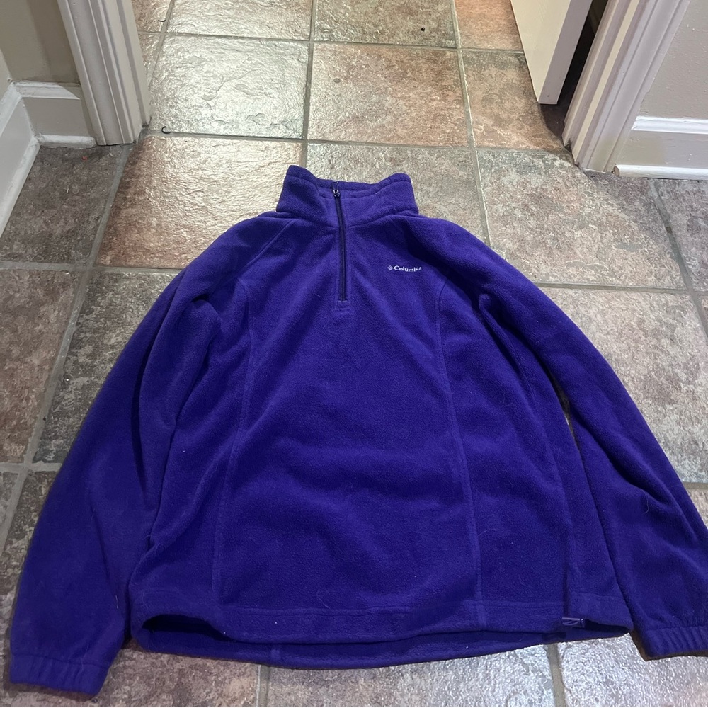 Columbia brand size large